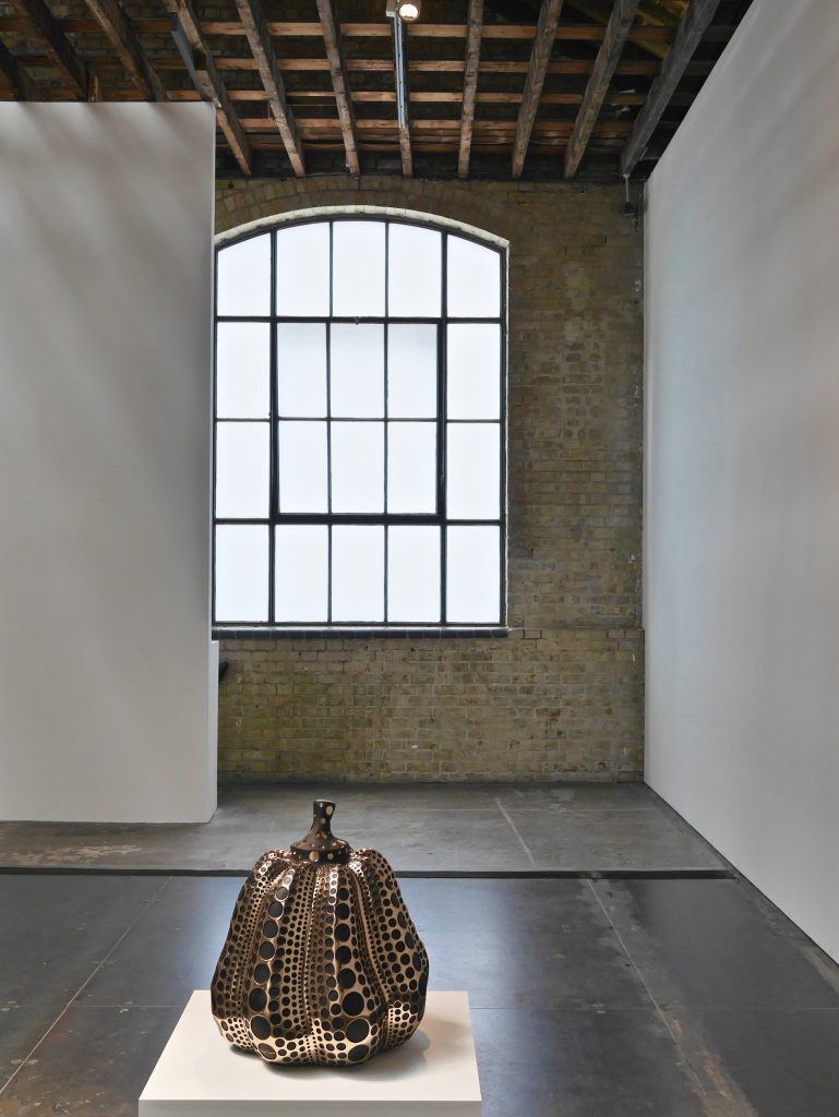 Contemporary art galleries London | Yayoi Kusama exhibition at Victoria Miro