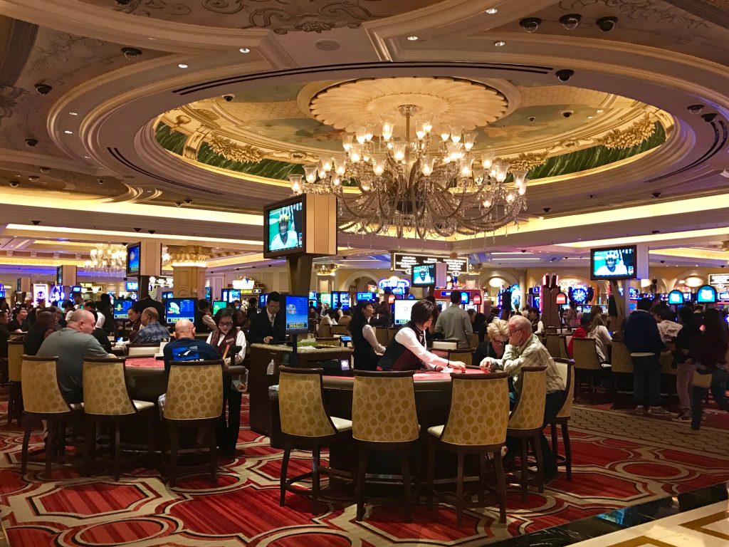 Fun things to do in Vegas: 7 absolute must-dos to ROCK your trip | The Venetian