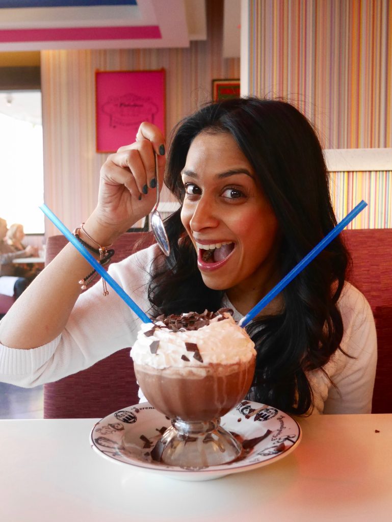 Fun things to do in Vegas: 7 absolute must-dos to ROCK your trip | Las Vegas - Serendipity 3
